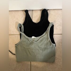 Cotton On Set of 2 Cropped bra/tank tops ribbed